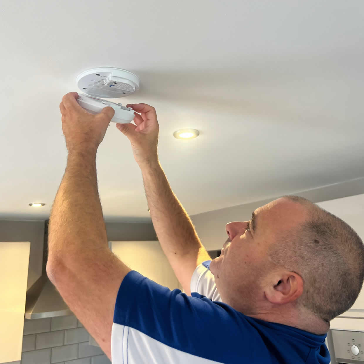 Smoke alarm installation service in Uxbridge